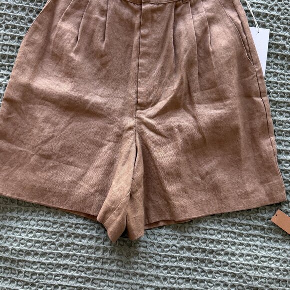 bello linen shorts Reformation size 2 - Picture 3 of 5